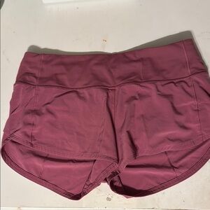 lululemon speed up low rise 2.5 inches